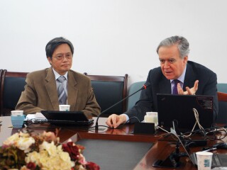 欧盟中亚事务特别代表毛磊(Pierre MOREL)到访俄中心