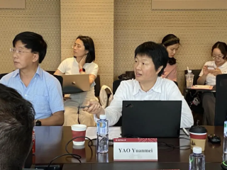 华东师范大学区域国别研究院联合外语学院在普陀校区举办“中美关系与南亚”学术研讨会。周边中心研究员姚远梅与会并做题为“Indo-PakistanisituationandtheAkhandBharatLevelCompetition”的报告。